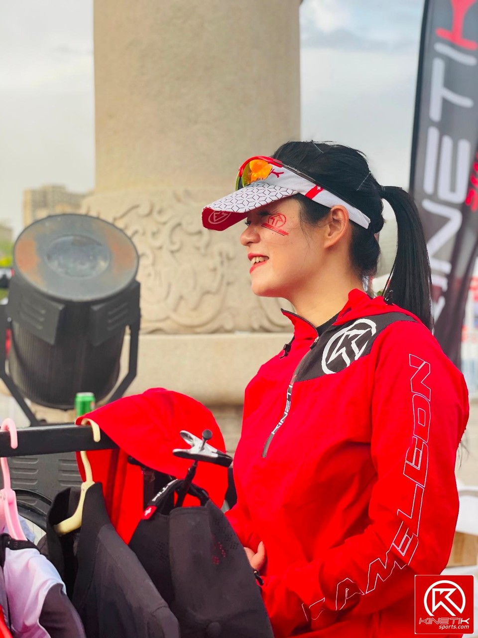 AD7FD81A-E2C2-4F3A-BE98-1D1A93D6EB27