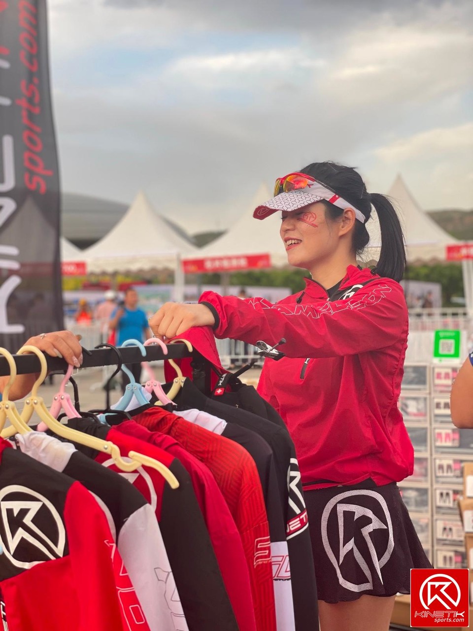 E48AC85C-BBEF-4817-A550-4A6CDEE3EDC5