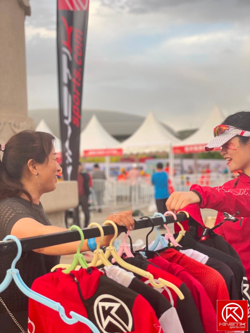 2EFB701D-3707-42AE-AB66-CEC23EA0A138