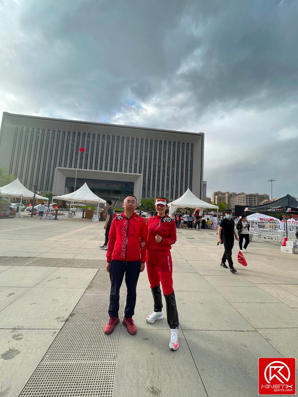 E31C4EF8-D598-48EC-91A7-FBD1E0085F6E