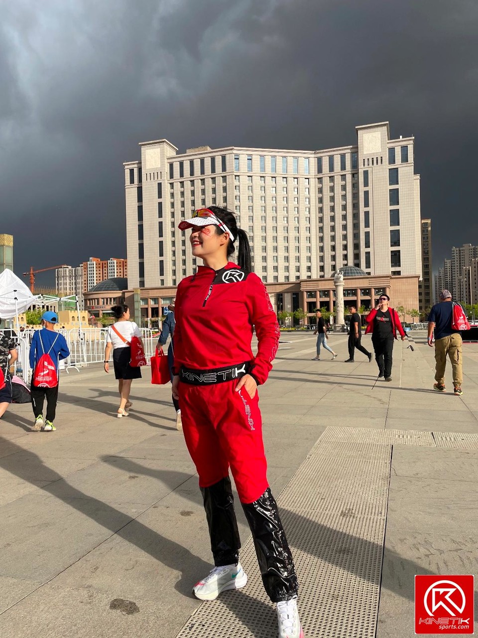 0F0CF573-B921-41FB-90ED-5C51B3974AB6