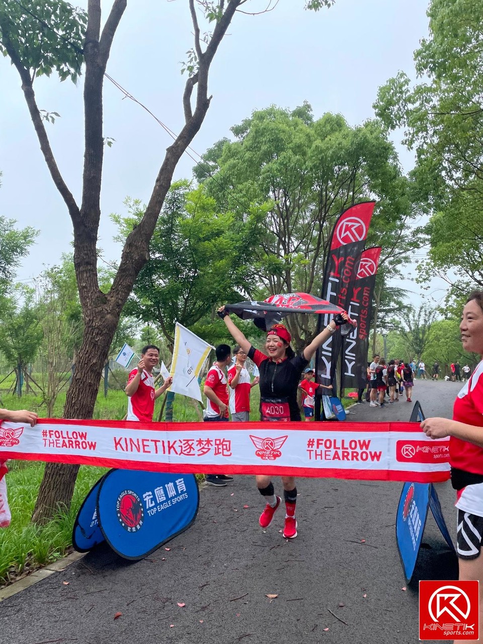 6342E8A2-5BCD-400C-A62B-947D900B02B0