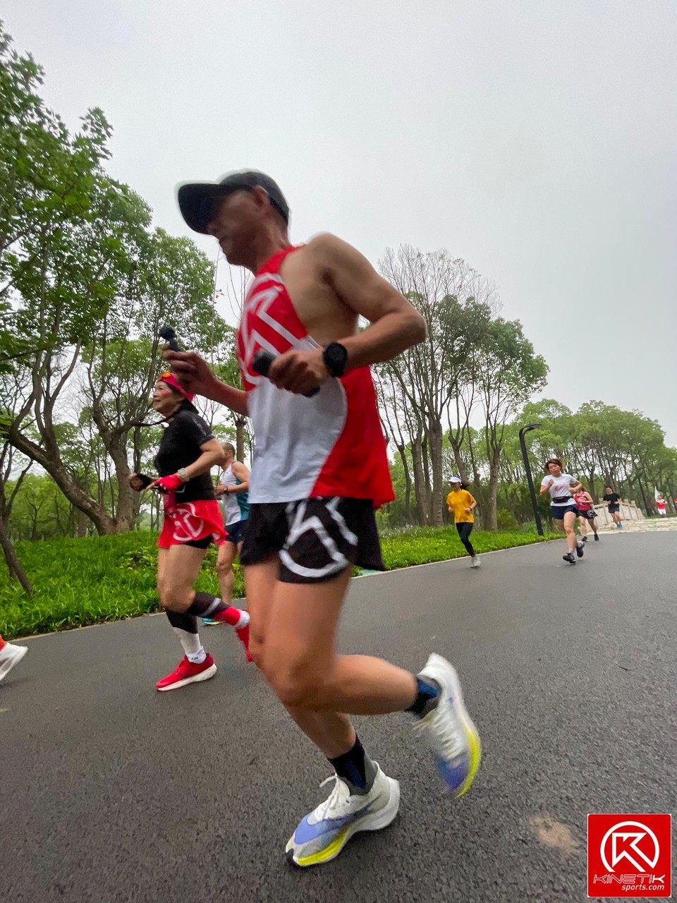 ABDD4267-CB2C-44B3-BE1C-467C61442BA6