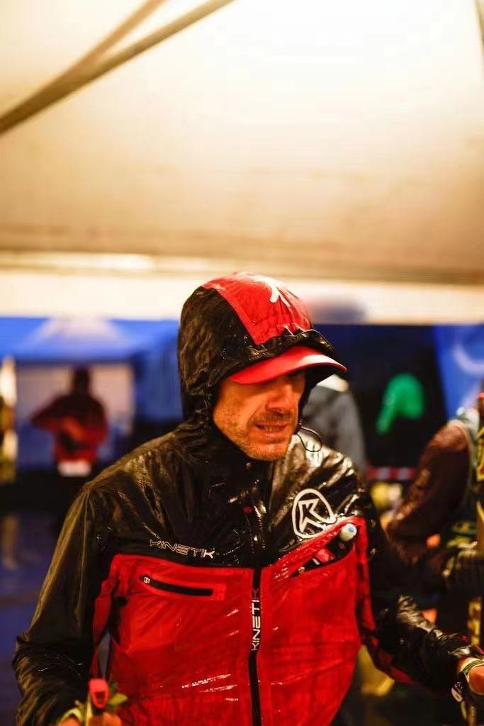 4DE5D45D-CD12-4ADC-A1E8-653B0C4911A1