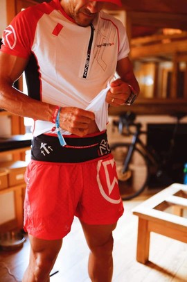 35E1E1F3-9865-468E-83B7-63C518F708B6