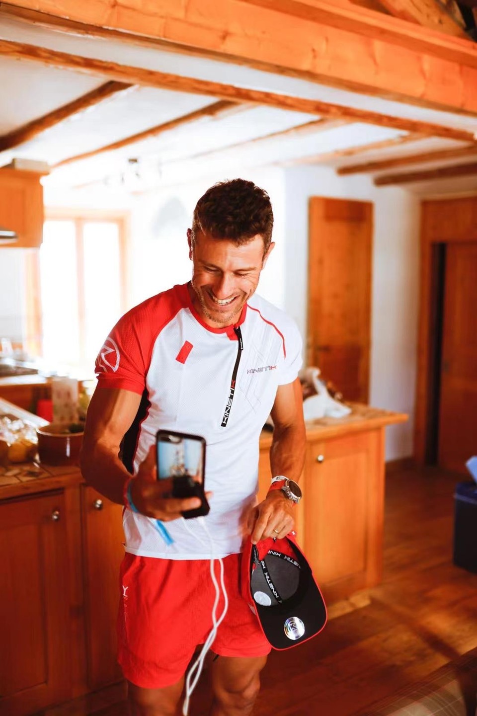 3C417E7E-972D-488A-BD5F-CFC8A7612C0A