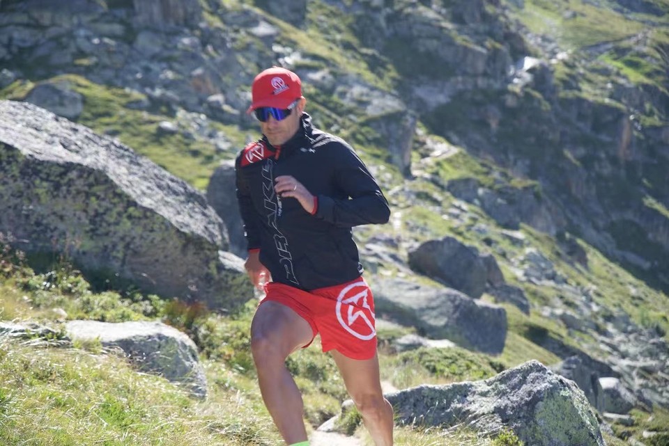 C85E804C-1FDD-43EE-B5AD-02EB6CC7103A