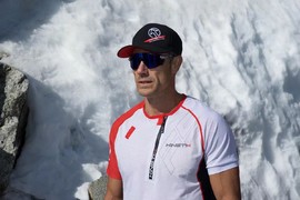 6031F15C-4B67-4E18-9B57-0A8CF61F8708