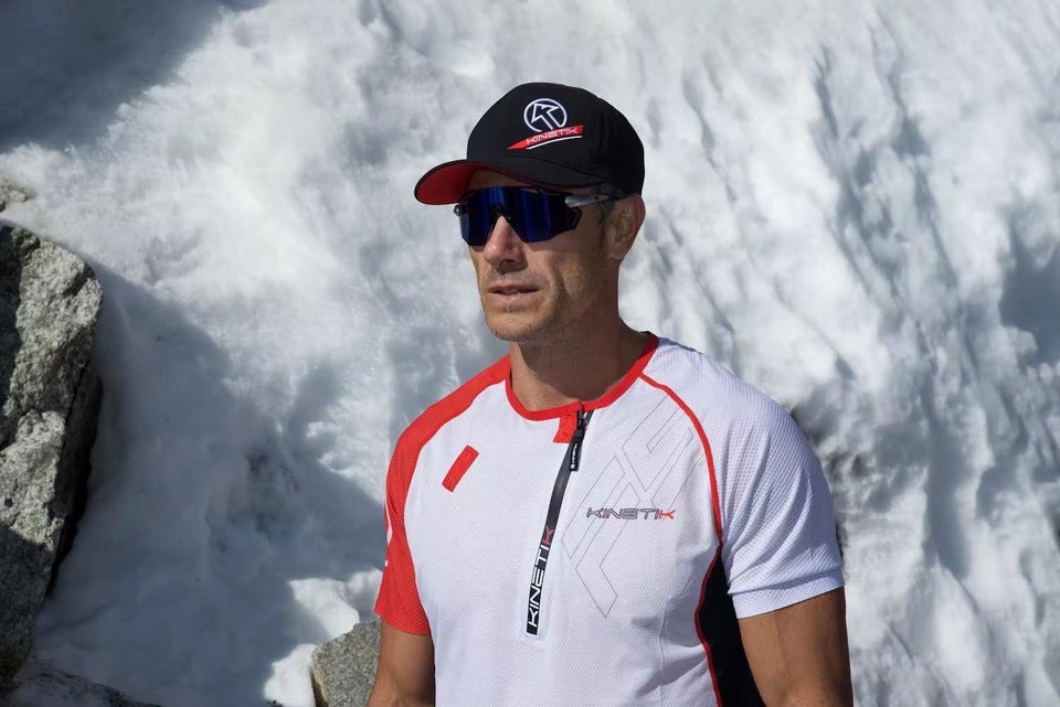 BEFB6B1A-3DE2-49A3-9160-A3065D8E52E6