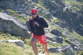 5F90D061-F6C7-4E5B-836B-FF08FC707CF9