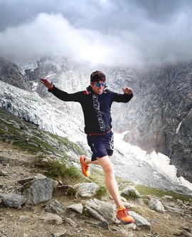 AB5166C7-7B11-4538-A6F3-522638DBAD40