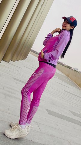 CA5A8B4C-C8E9-472E-926D-D078088F3FAF