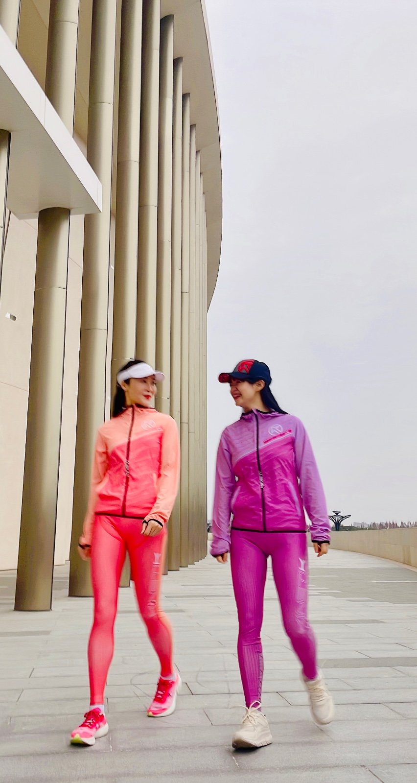 6FC1D9C4-35F2-4004-B190-B1D5BBE473F4