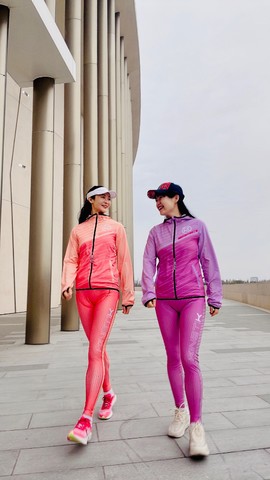 B196AEED-5534-457B-95AA-C60CB098913E