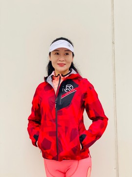 E9A63D10-2A62-4A5F-B835-7CBCE1C0F281