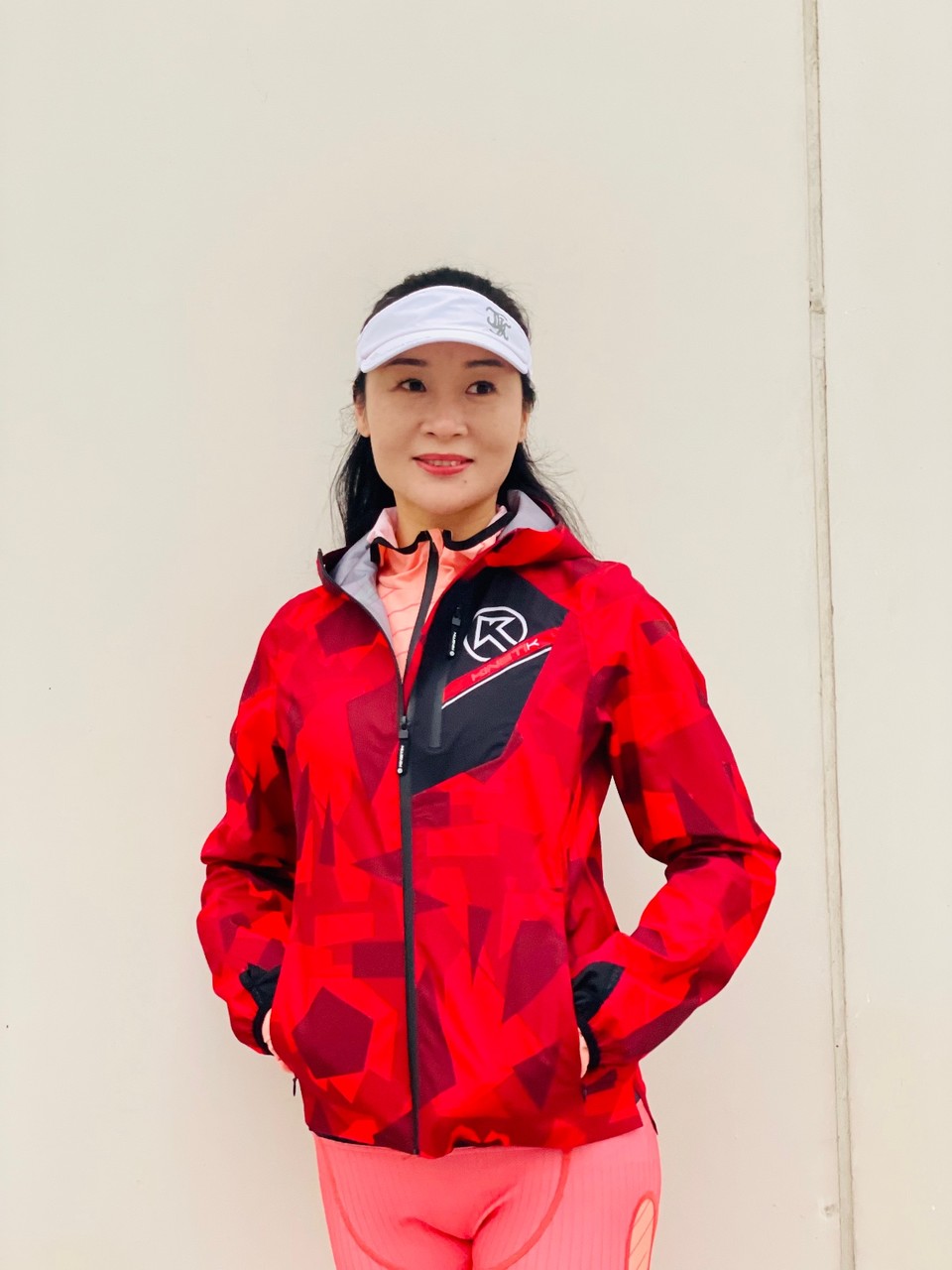 E9A63D10-2A62-4A5F-B835-7CBCE1C0F281