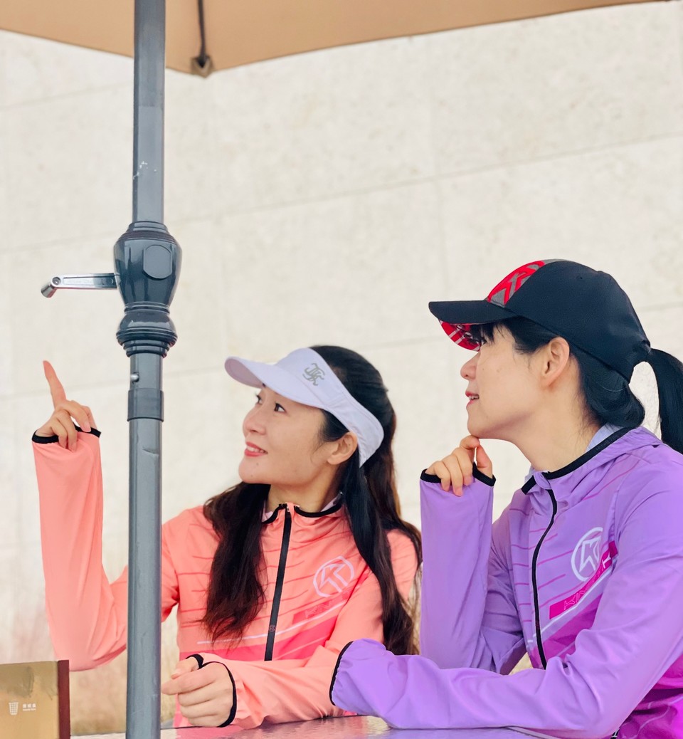 2B51E847-4232-44C3-AA91-A5E39130AFCB