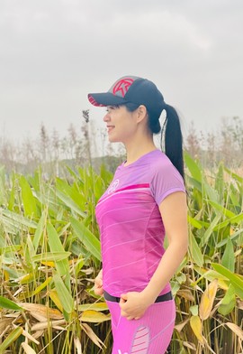 ECDA0D49-48C8-4BE4-AFD3-E4156AB28F92