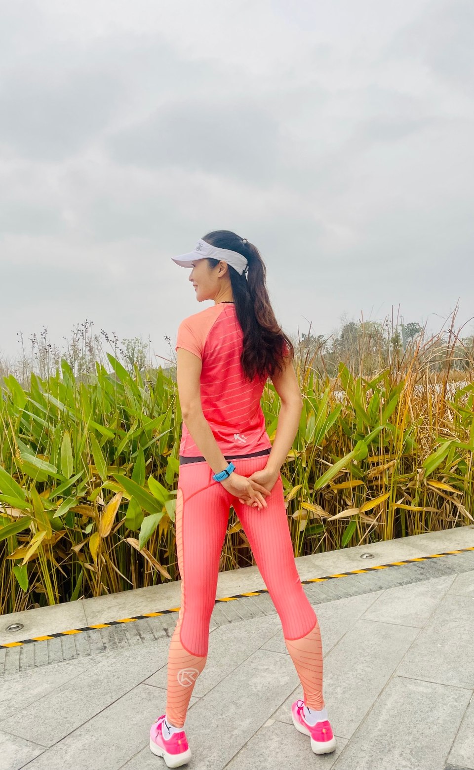 77ED55F0-7947-4D56-8566-1C12D48F9512