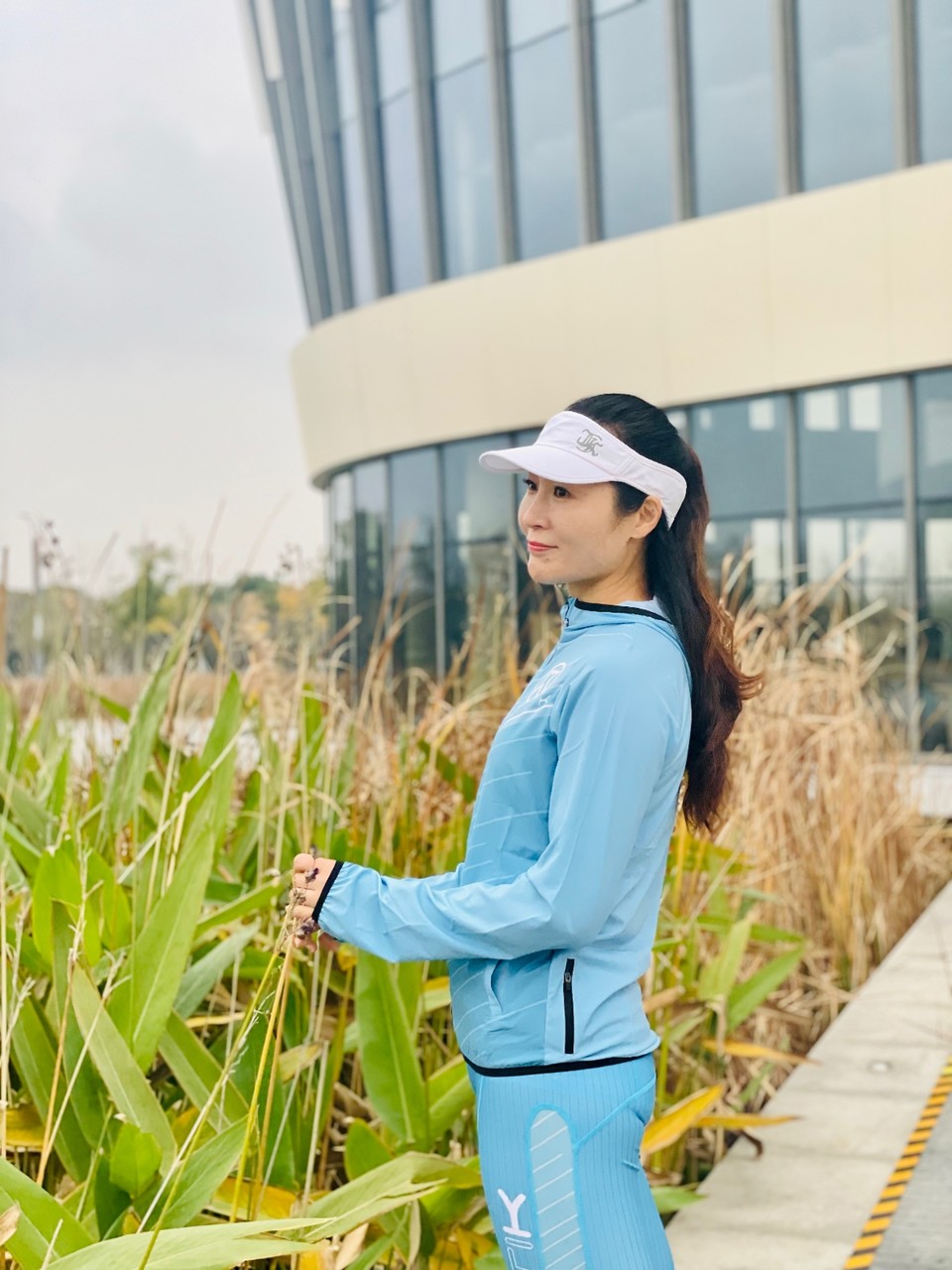 AAE80EDB-94DB-4152-8A9D-08F530746E10