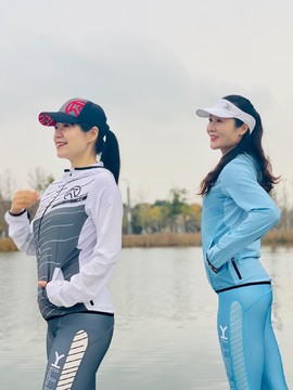 51F475B5-2EBF-488F-86B2-6D3BB5399E05