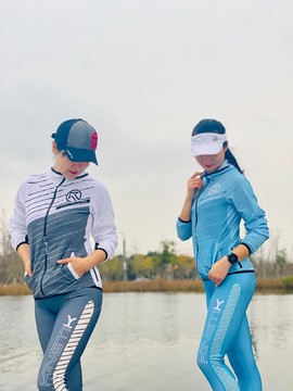 985FD08E-5650-4F76-97E1-3410DA345CB2