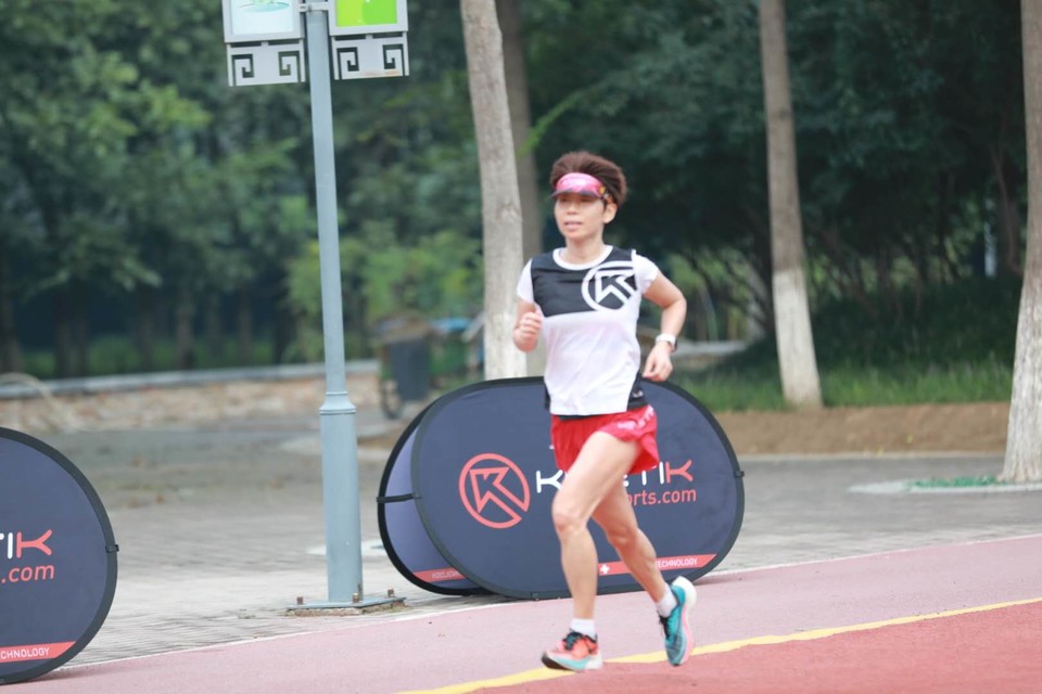 -Rm3gI7nAsbRCT0jwEFE0E_G8GHGqWDpstNVmhCAiURDvgrBpVqS8JrJp3MwOT4g