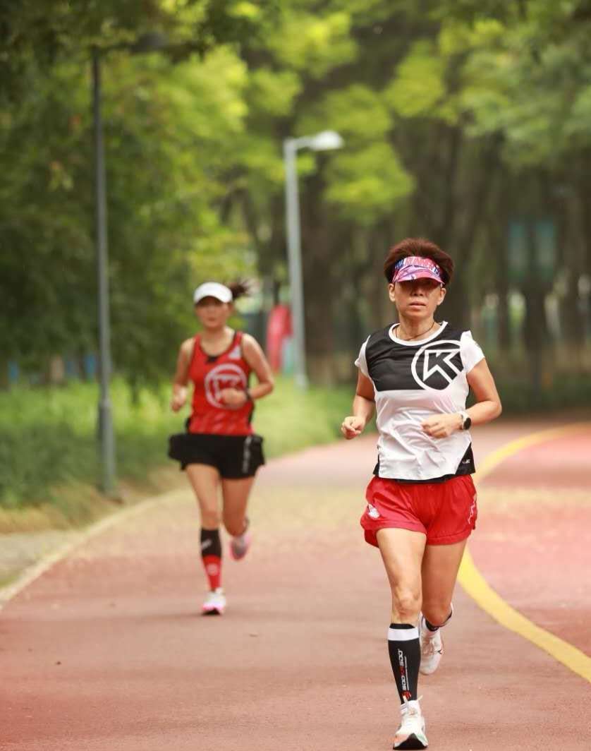 -Rm3gI7nAsbRCT0jwEFE0O6ZJBVpE3GJ_7iq_7wl14kiLUfVUJUiPx23xf0lK2jq