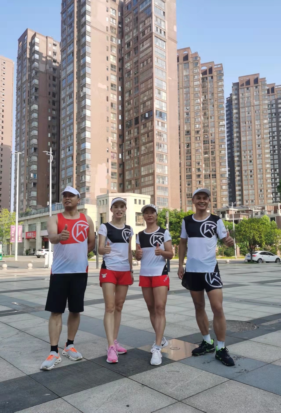 X6HxnnzFcNyvcpNz1nTszftB-VQ0J6SNn70MV66N_nqos3zivYRYy12TK4FvlH1t