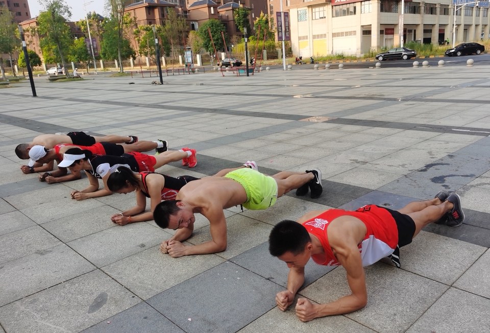 Cg2YSQqfcKQxOXBjoSGTS9OXb82kcWdfRIFACNgHEaXyZ5CaqVDbB4j2p-TFBZAz