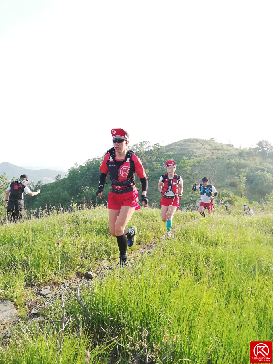 q8Eia6nKjIAxsHEK00-w9bUAkpw9dP45hbz2g3tx_qSo3CEAw9FOilaxmXil9AF0