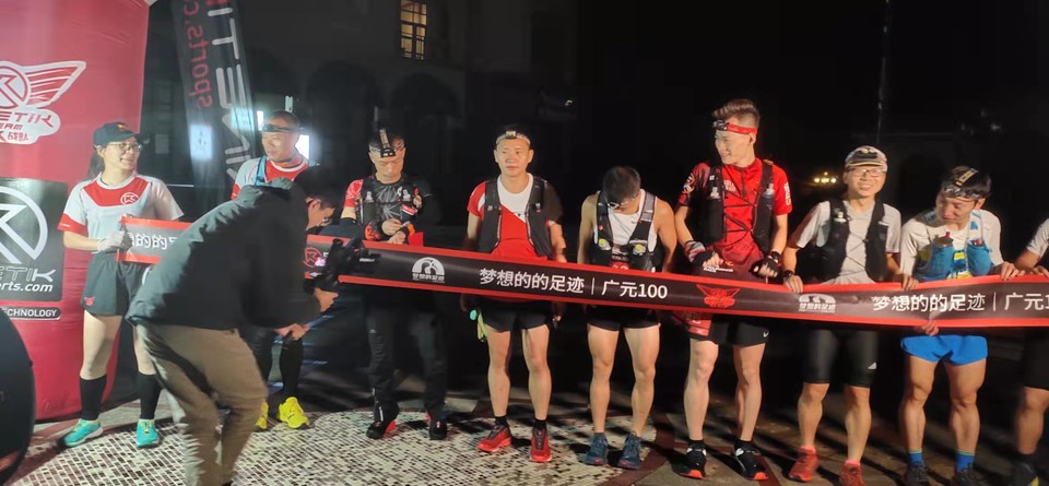 15JinjnhE5cpdXuSEZCQsb__bYZpw_Qt35ImTdkmv7zGCN8-wpFGgkor0dZytWYH