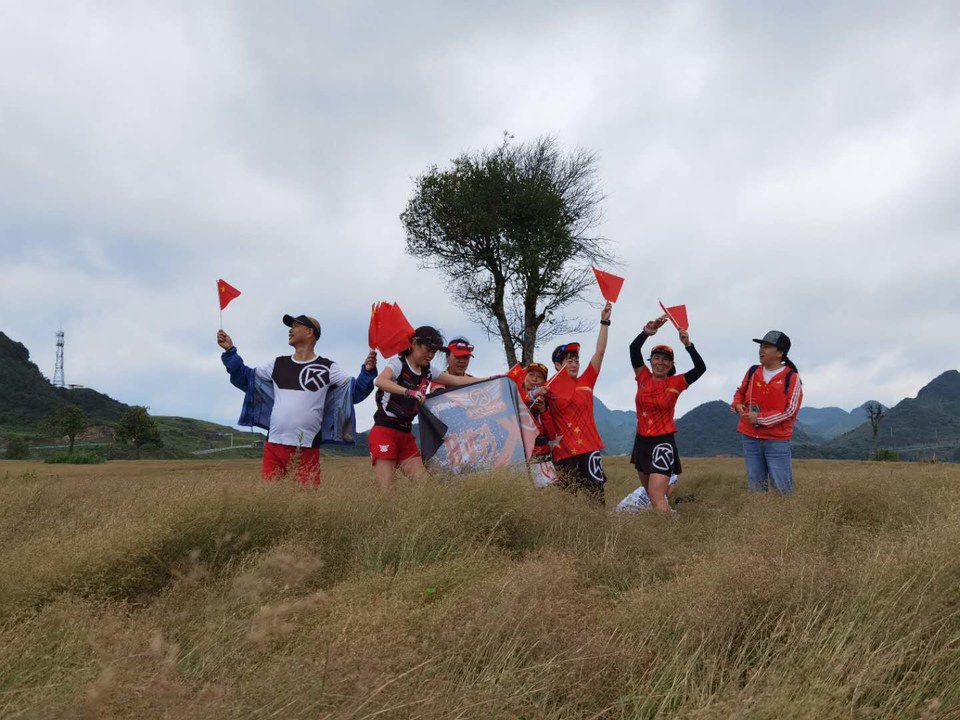 qrDozBaqr24yuBUUFnQcLxbF2fx0m8rW_Hl75AnX0pEg7ytgc4XYObBLC9E4_Rz5