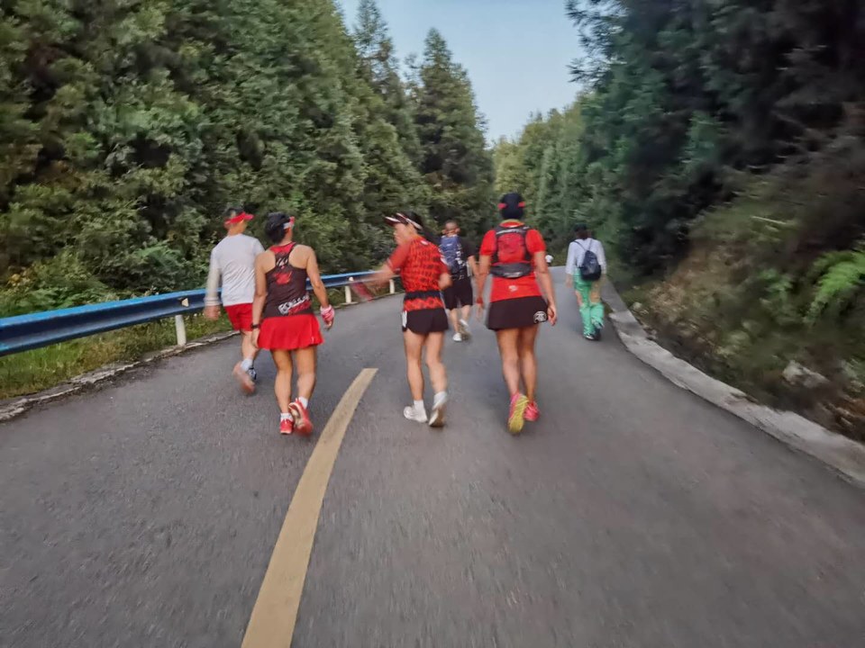 a3RUJDzF7g1vnRAqzZ_BIuSfWYWfJH6Eq_enqVc7Cf2piuJ8Ug-byC8jPwMnLn_s