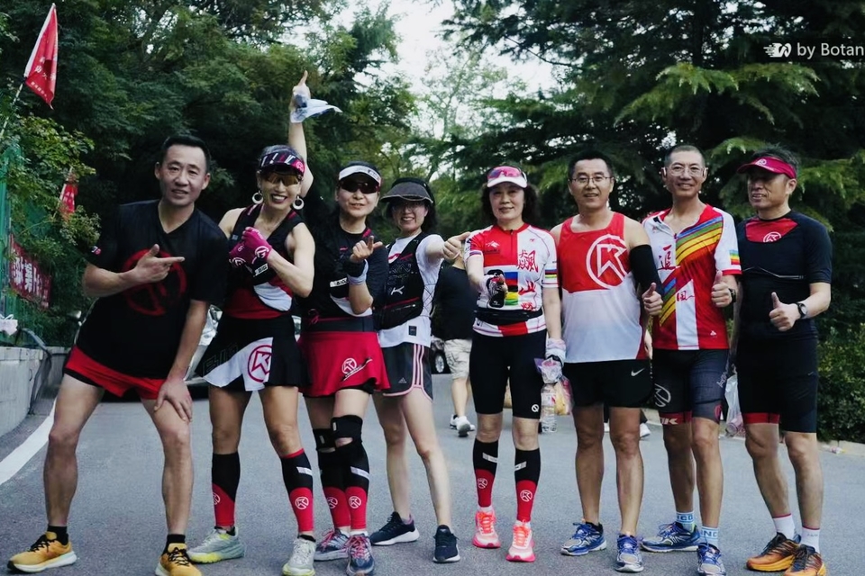 B53C8920-20D4-4320-BAAE-9434368717FE