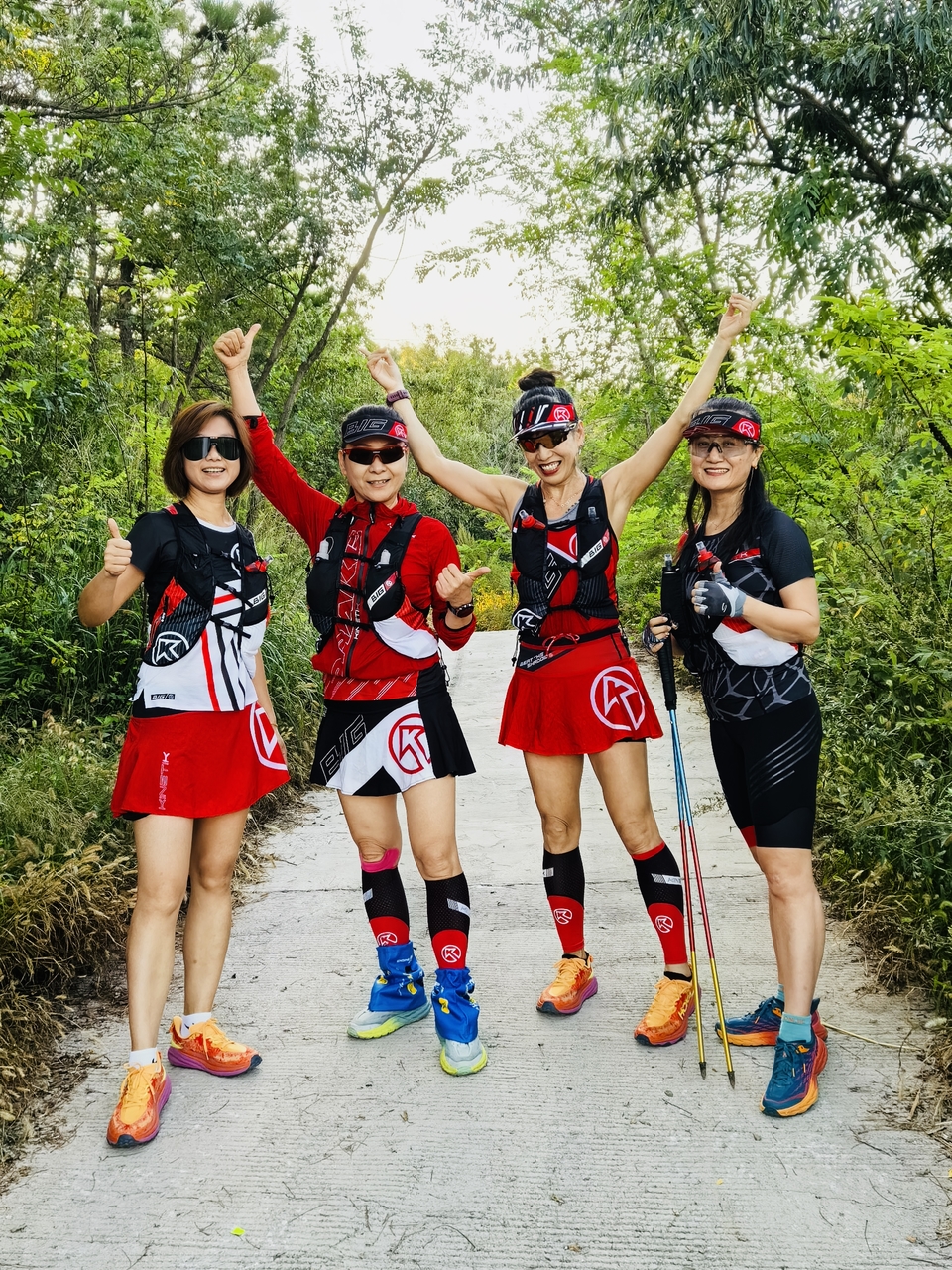 DAFD5AA4-165E-4E3C-9ED2-570D5DA971B6