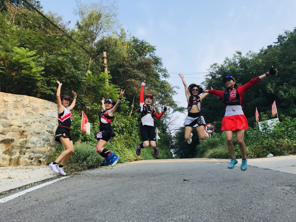 D405279F-8DE0-4DB4-A57D-6416A0749AA0