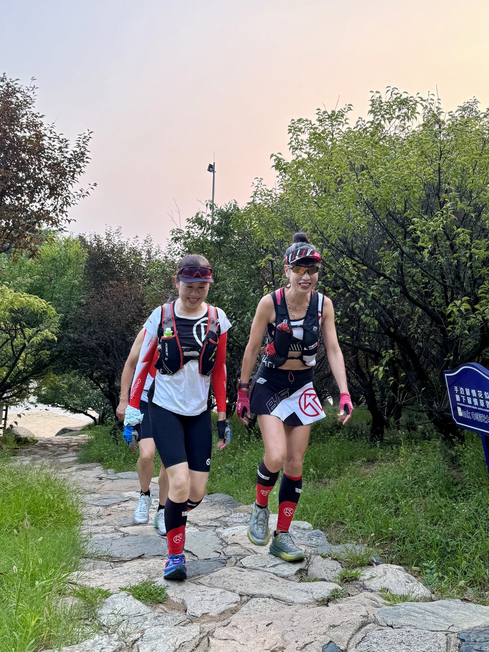 45594E39-BFF8-4EF9-ADE3-F8BF962AACA6