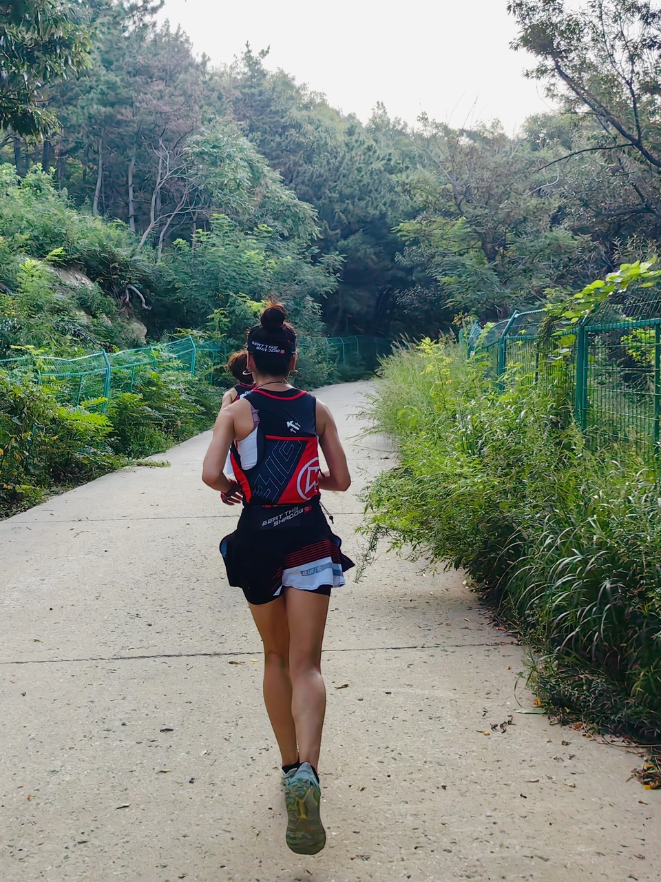 C962D31B-0B94-4E12-AEB4-272E1026B13A