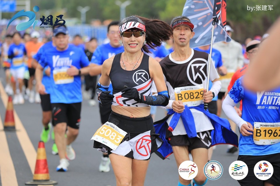 307E4250-C81E-414B-A9FD-E8384AF08373