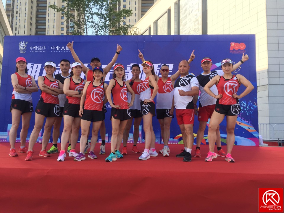 mo-RXELuQ9d7GVtrEyt85hT5xHdz6jSh8-ntrNHh2OoFf7JlklJ-1uktVkdEXMLw