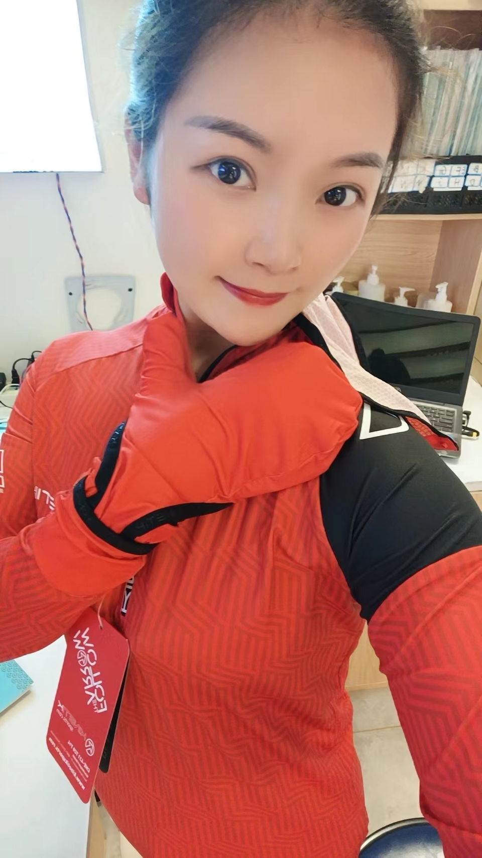 WFL_BSRaVWMCKqwrkhC3GDhb_1PecjsiTKcpBlA6JFT2zhUi-4kuqZNOn8mzQOe3