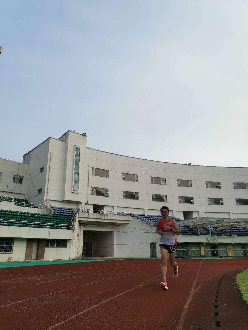 COBDx2Lo5AHweJ1YTakEbeK-ynkqgCJiq557K6Ul26U1PopSI9cjPH4L8Fr84I5W