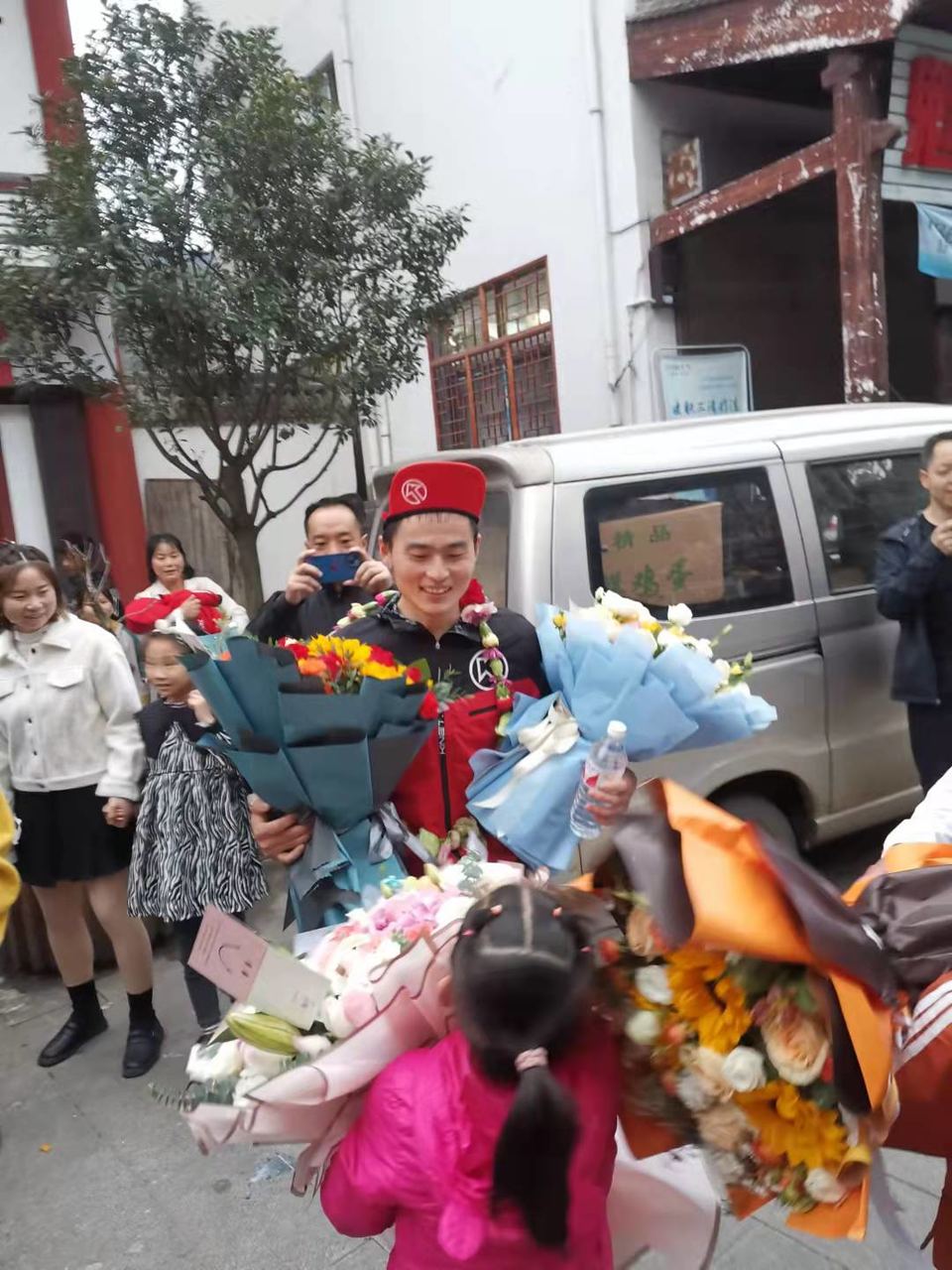 81qd6edjWMIqzMV4eze4W-YeIJ8G7NTpABO_wULVsTZsgY86vB5fQdFT40NQZzPV