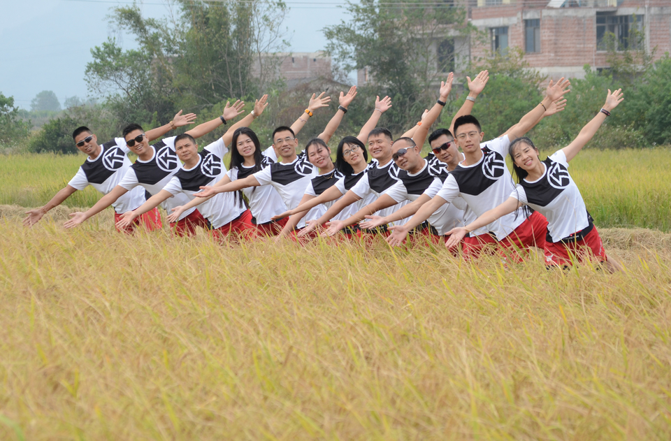 zJrHgbgEhAZD4Mpyka3BR-iwSmUGpElBCmKpN082ifWZBEPp-BxDFnh6Qj-CuL2A