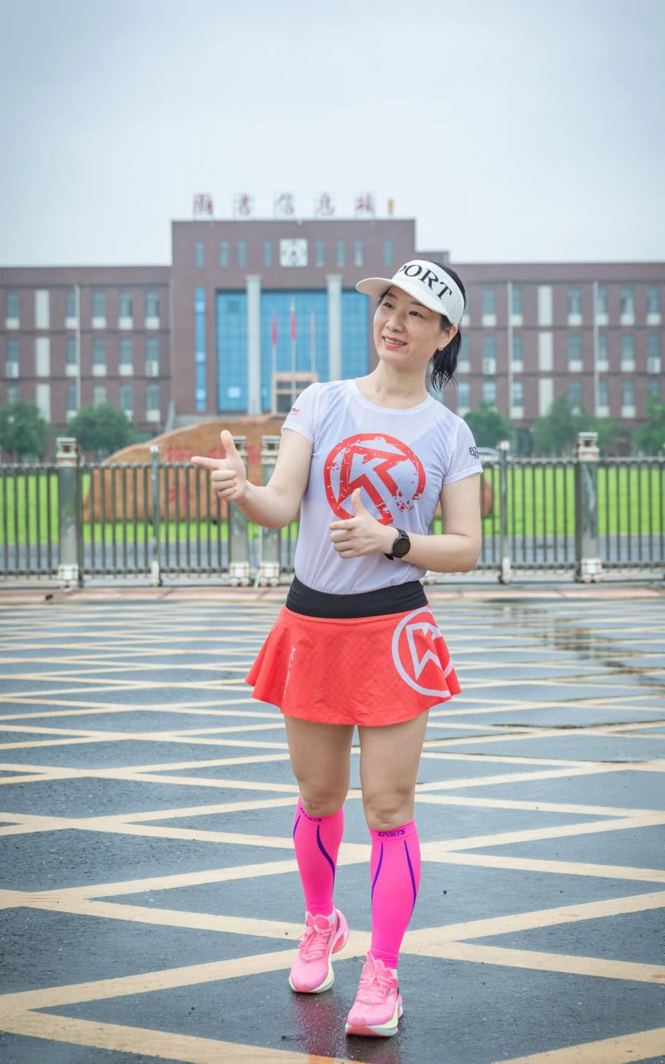 H-oMI3USQcCLuF4r-jcR7TkhyDXi9E8NqrwOct6mriUAcHfq5z8KW47GSrgiL1W7