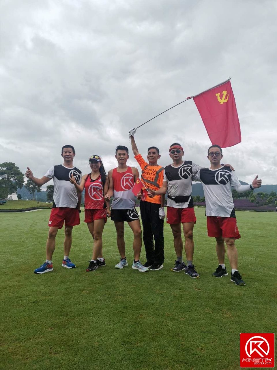 _p9j6SbtMfF_jnMhSuin3Ko5MyhjsFQ24uAX4M834m3Ng5cUKkFbgdp0EHC1dYHz