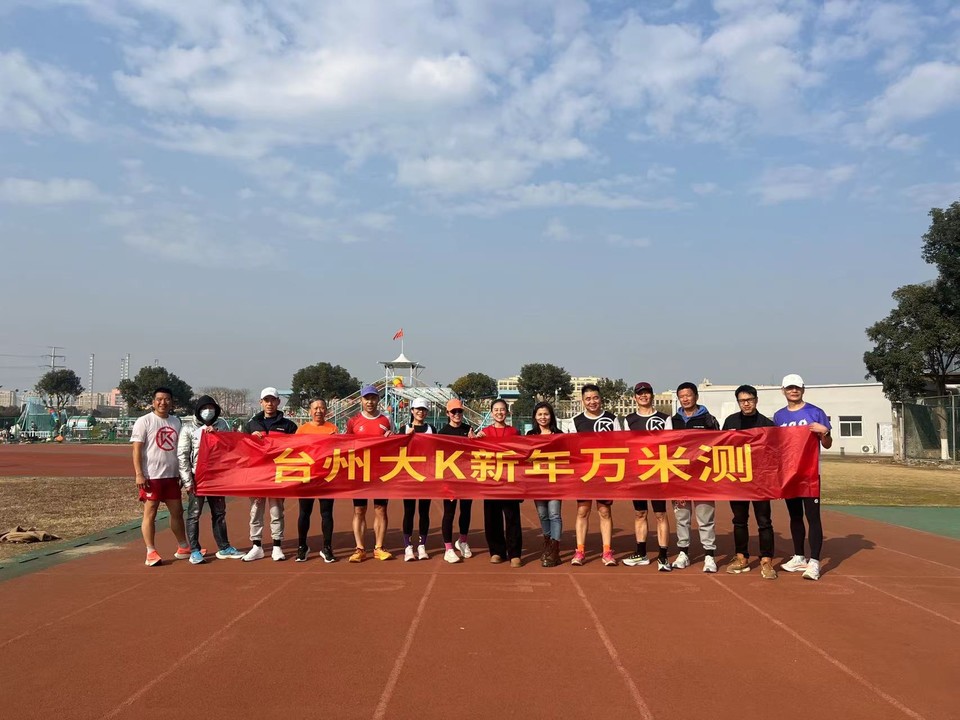 a9X3Tv8KXEUGkHkARGelvQoj1EnPouWa3unyGVc4o6AErzlujuyxdxZqYwzJHin0