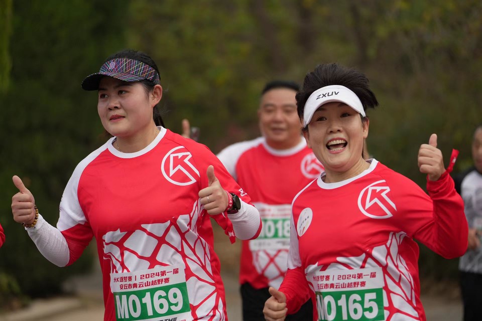 LZS-WNitFfvqhA0sar0pylFFsJtUtuWL3EWazxnP7O0te8pL_uEWSwWPVbosXBpF