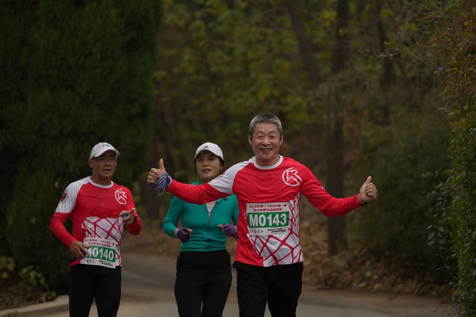 LZS-WNitFfvqhA0sar0pyj6xmHOobljZ4fVTukYZn1oFIZ3TpVdBOvR3vttGEKfM